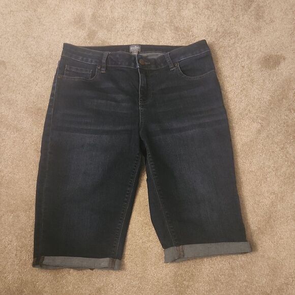 New York & Company Soho Jeans Denim Bermuda Shorts Size 8 - Picture 1 of 6
